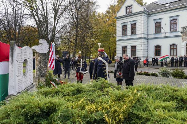 A Kereszténydemokrata Néppárt Ózdi Szervezete emlékezik a szabadságharc hőseire.