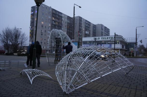 Darabokban a az új látványelem.